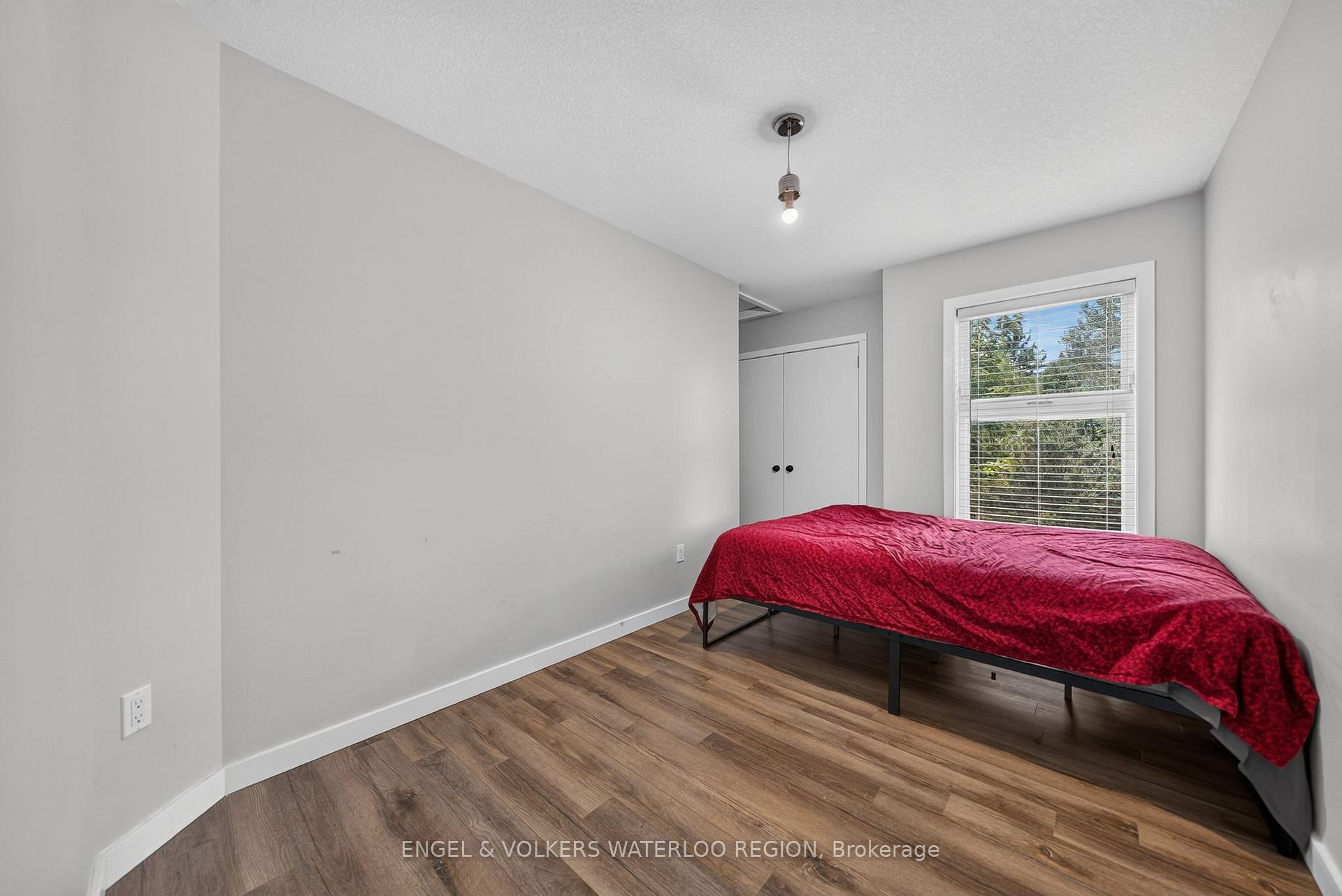 Photo 27 of 519 Duke Street W, Kitchener, Fairfield — HOMEH