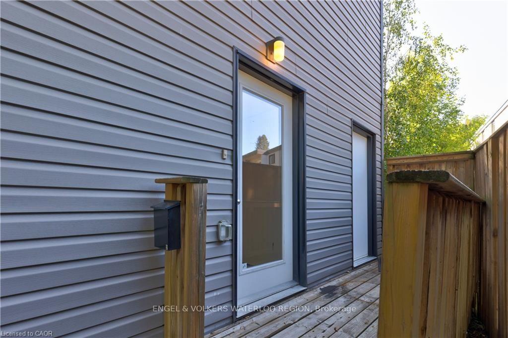 Photo 32 of 519 Duke Street W, Kitchener, Fairfield — HOMEH