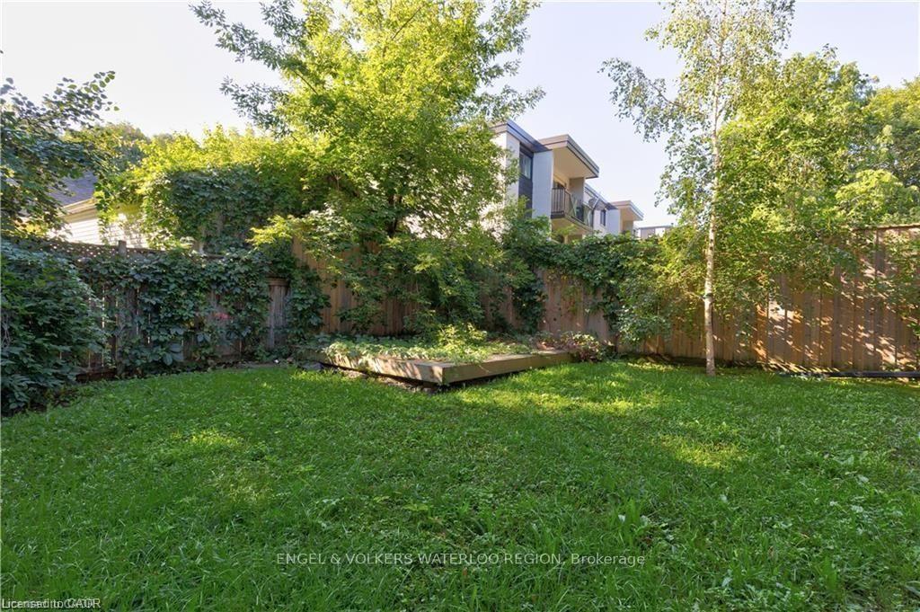 Photo 43 of 519 Duke Street W, Kitchener, Fairfield — HOMEH