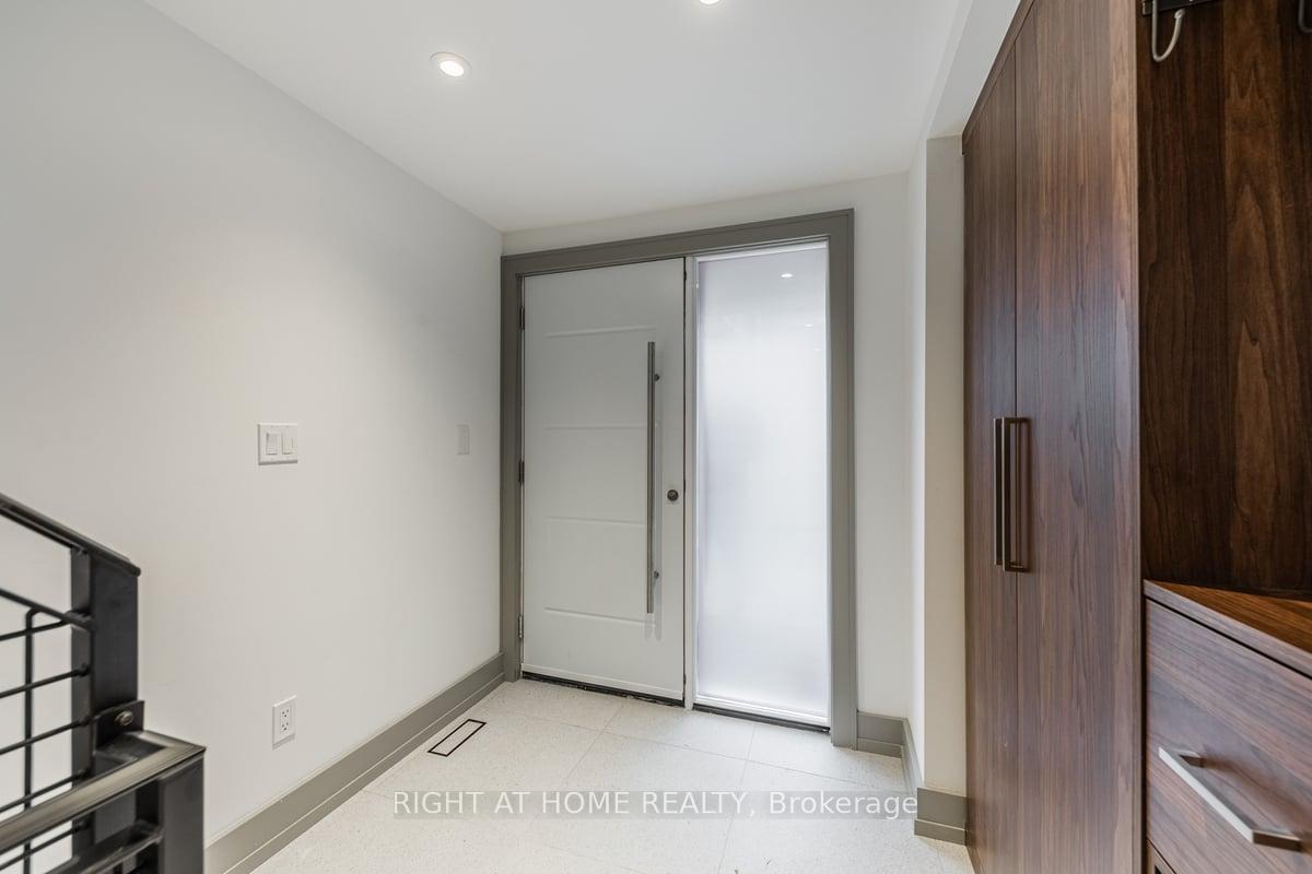 Photo 6 of Unit Laneway Suite, 60 Winchester Street, Toronto, Cabbagetown-South St. James Town — HOMEH