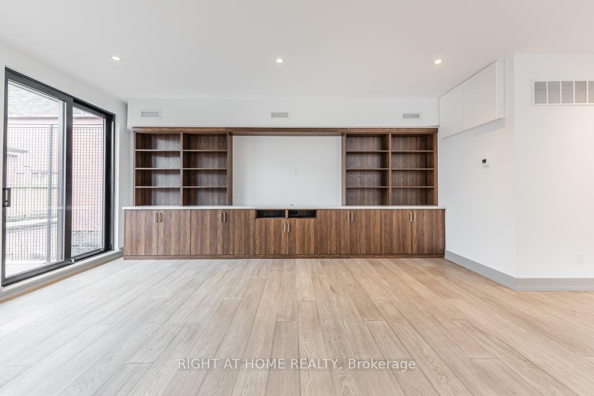 Photo 11 of Unit Laneway Suite, 60 Winchester Street, Toronto, Cabbagetown-South St. James Town — HOMEH