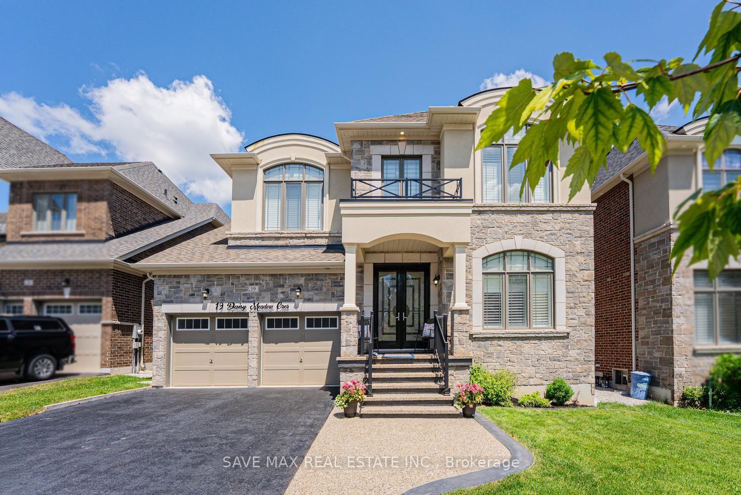 Photo 1 of 19 Daisy Meadow Crescent, Caledon, Caledon East — HOMEH