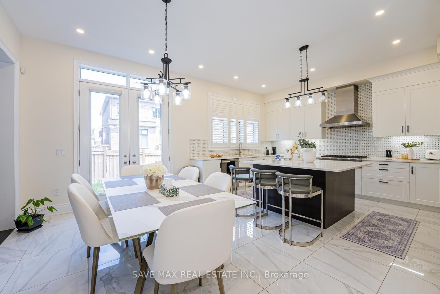 Photo 15 of 19 Daisy Meadow Crescent, Caledon, Caledon East — HOMEH