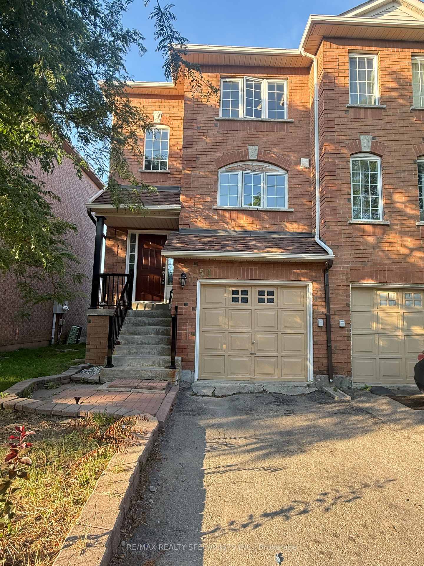 Photo 1 of Unit 51, 9800 Mclaughlin Road, Brampton, Fletcher's Creek Village — HOMEH