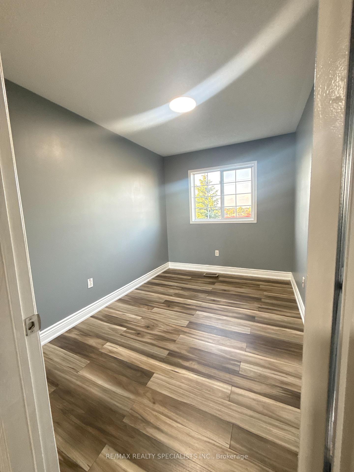 Photo 10 of Unit 51, 9800 Mclaughlin Road, Brampton, Fletcher's Creek Village — HOMEH