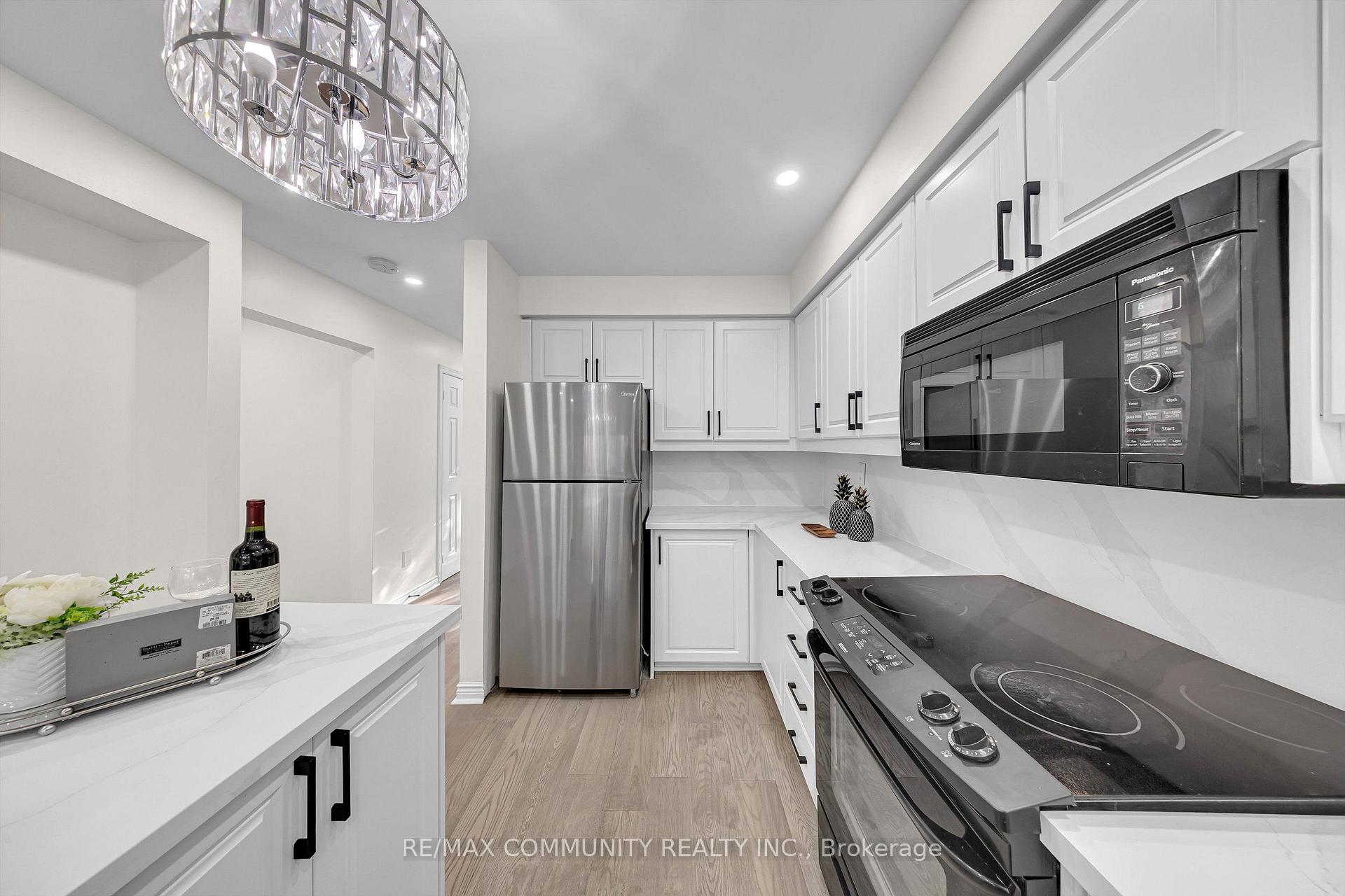 Photo 23 of 2387 Denvale Drive, Pickering, Brock Ridge — HOMEH