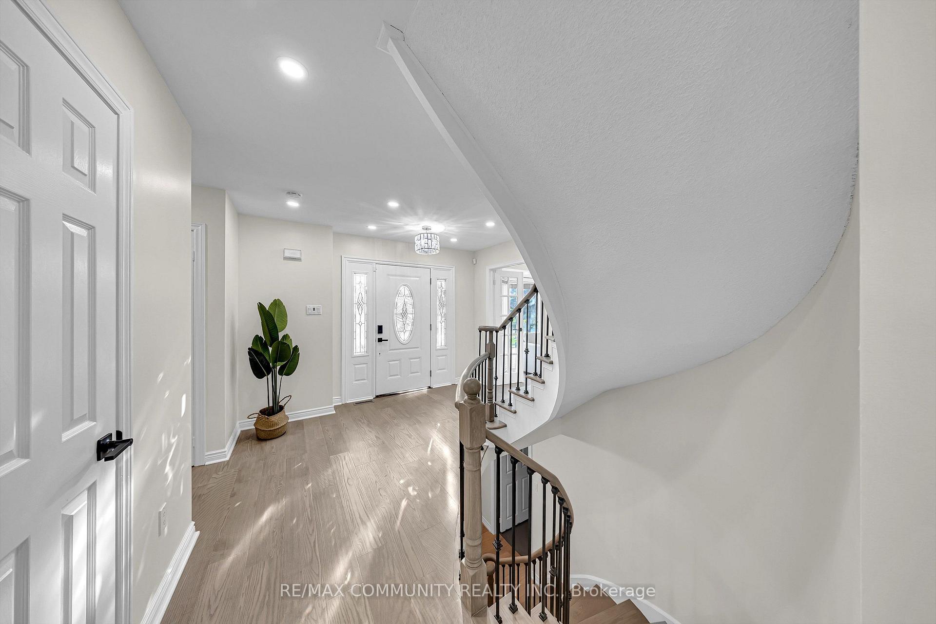 Photo 26 of 2387 Denvale Drive, Pickering, Brock Ridge — HOMEH