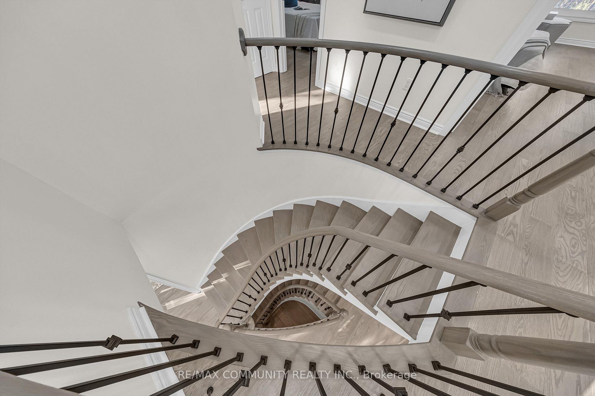 Photo 31 of 2387 Denvale Drive, Pickering, Brock Ridge — HOMEH