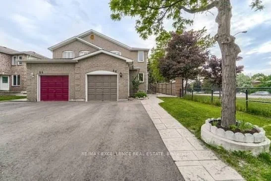 Front of Unit Basement, 66 Townley Crescent