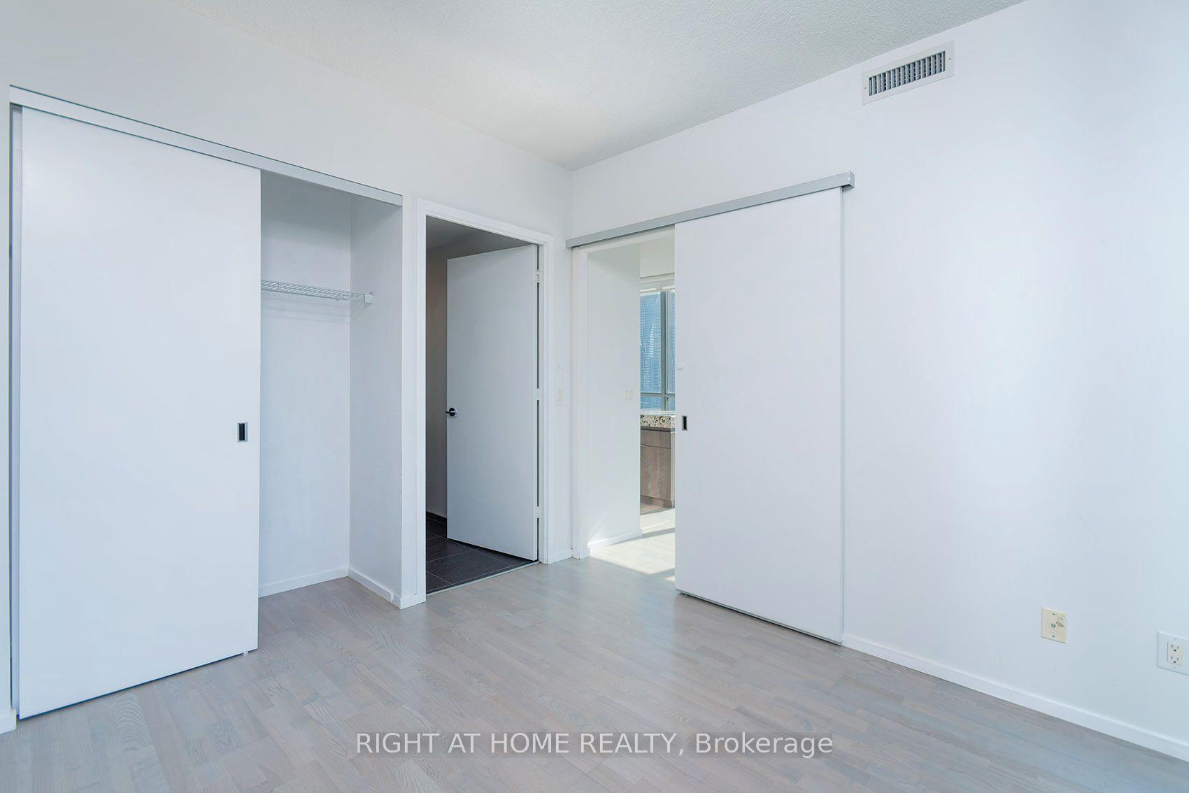 Photo 28 of Unit 1806, 101 Charles Street E, Toronto, Church-Yonge Corridor — HOMEH