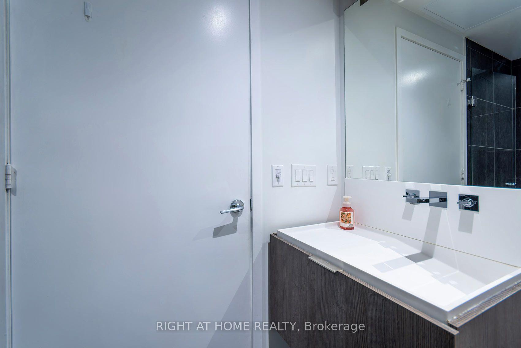 Photo 35 of Unit 1806, 101 Charles Street E, Toronto, Church-Yonge Corridor — HOMEH