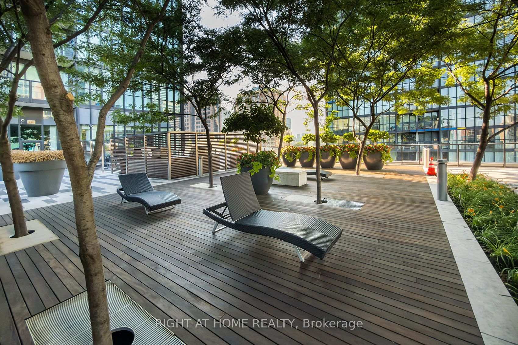 Photo 41 of Unit 1806, 101 Charles Street E, Toronto, Church-Yonge Corridor — HOMEH