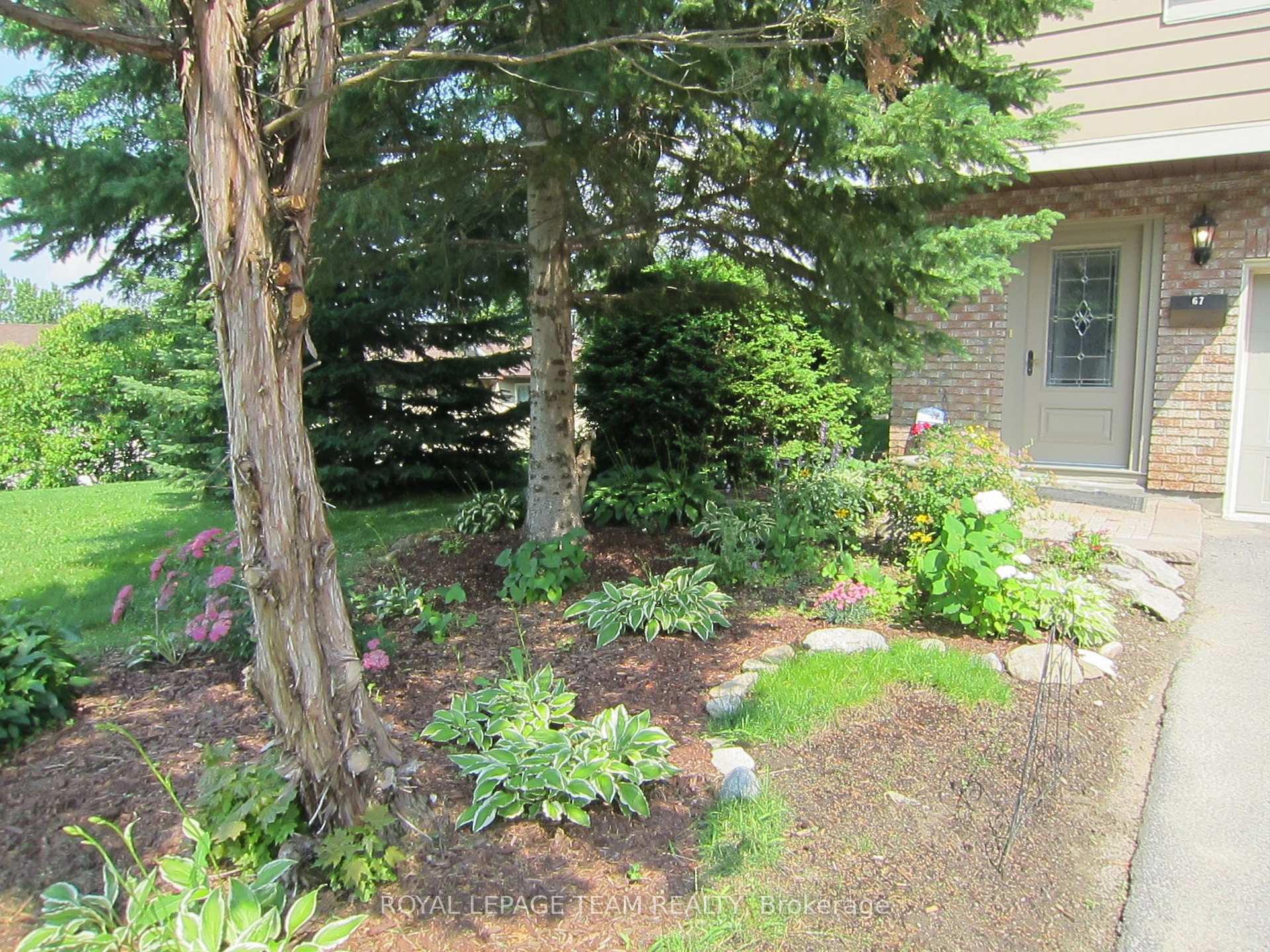 Photo 2 of Unit 67, 200 Owl Drive, Ottawa, Hunt Club/Western Community — HOMEH