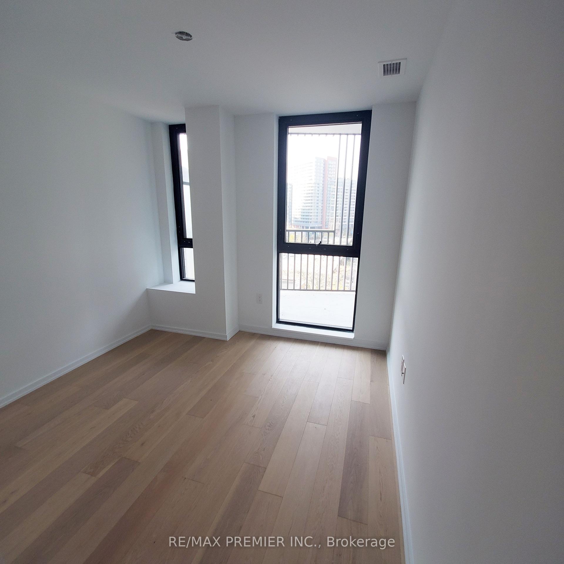 Photo 11 of Unit 710, 41 Dovercourt Road, Toronto, Niagara — HOMEH