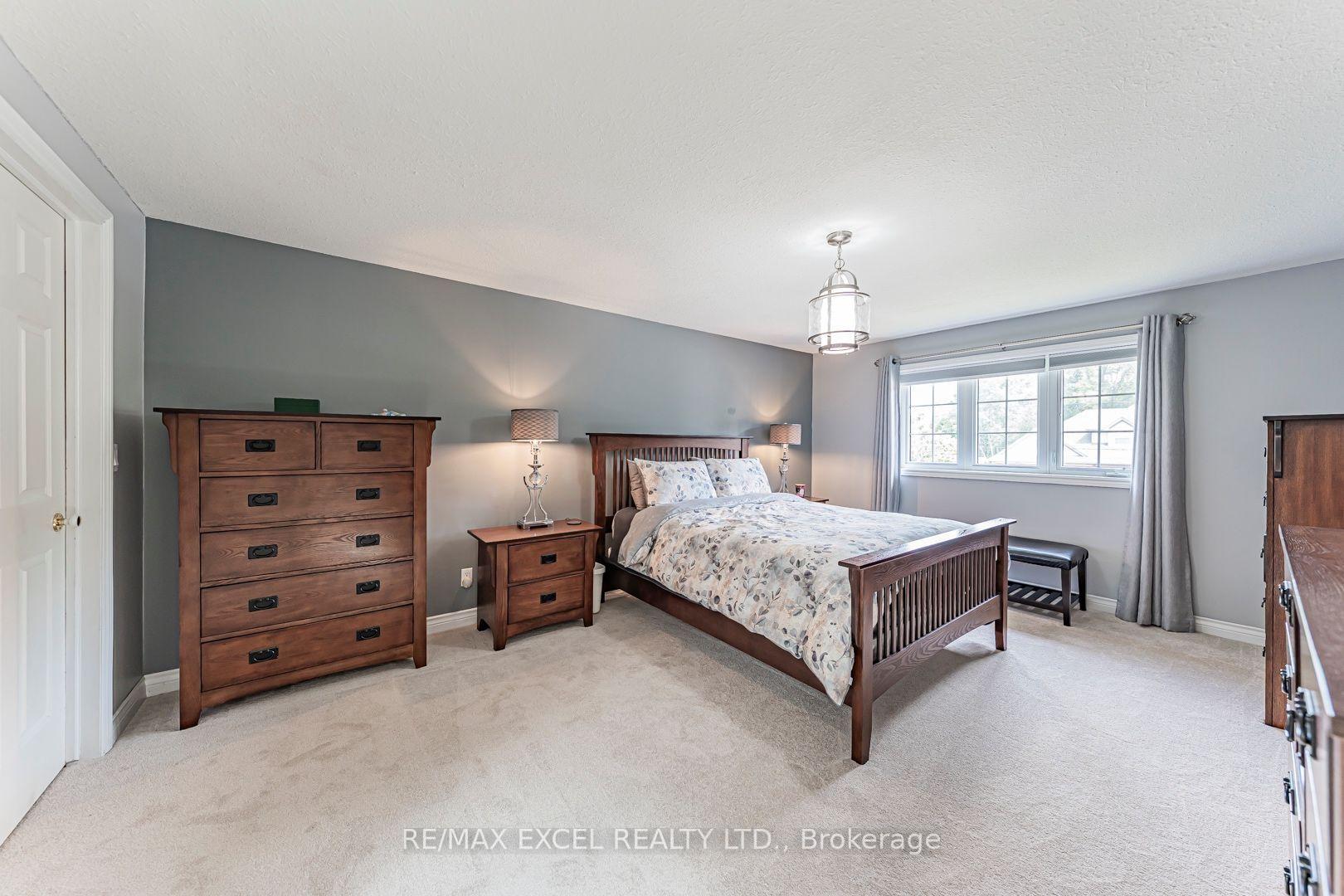 Photo 20 of 1032 Sunset Drive, Wellesley — HOMEH