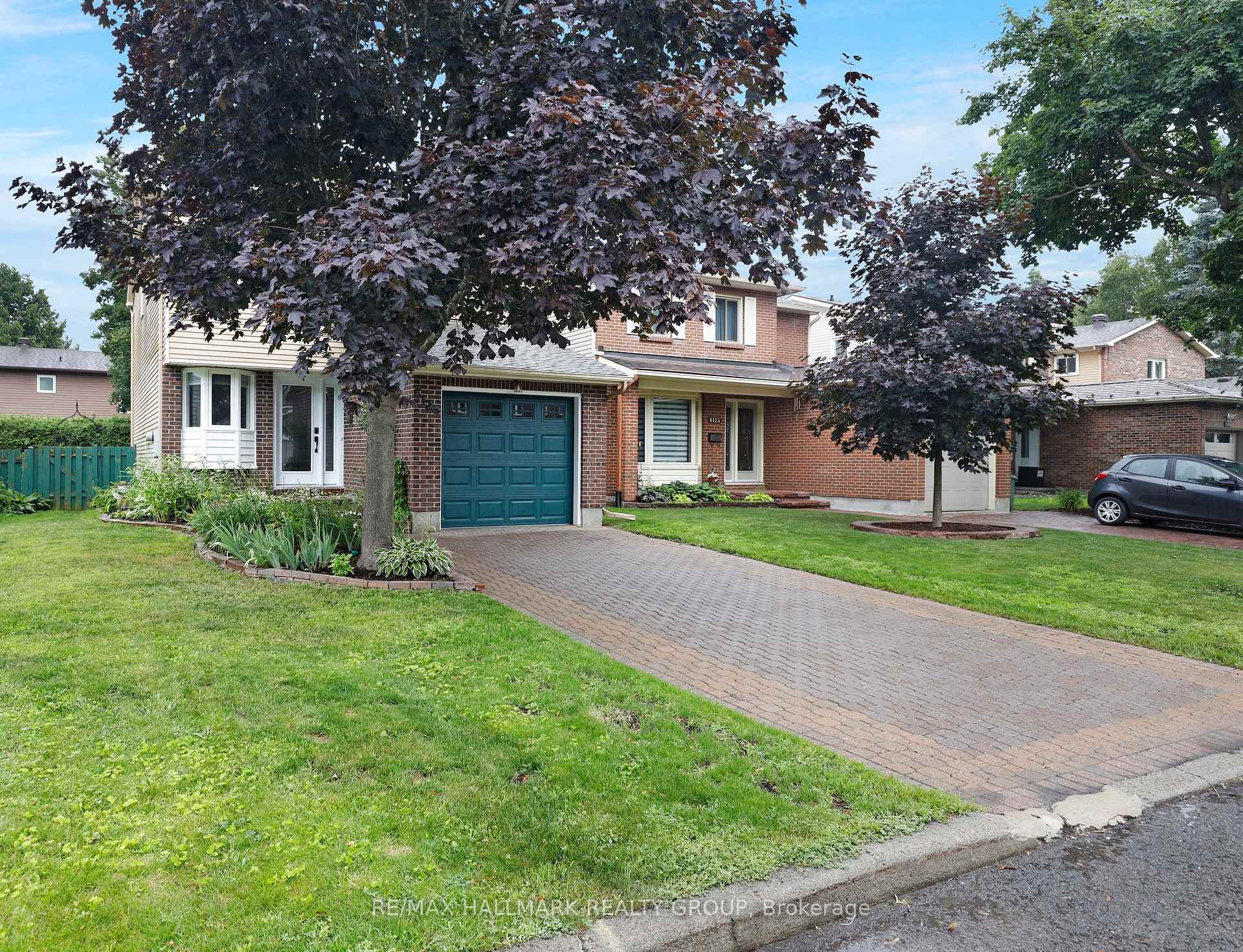 Photo 1 of 6126 Rivermill Crescent, Ottawa, Chapel Hill — HOMEH