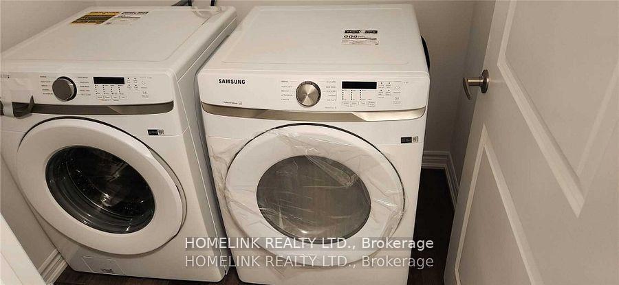 Photo 2 of Unit 121, 61 Soho Street, Hamilton, Stoney Creek Mountain — HOMEH