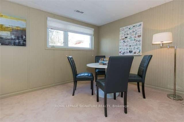 Photo 13 of 12 Lacewood Crescent, North York, Parkwoods-Donalda — HOMEH