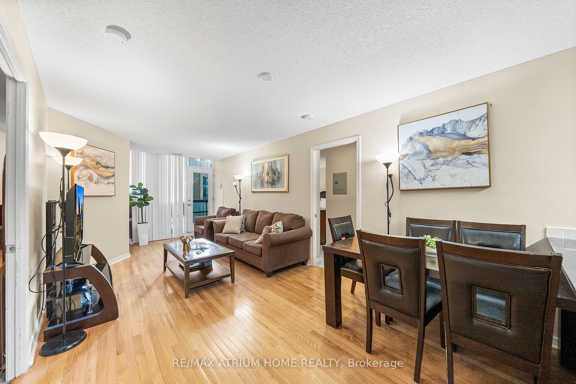 Photo 2 of Unit 317, 509 Beecroft Road, North York, Willowdale West — HOMEH