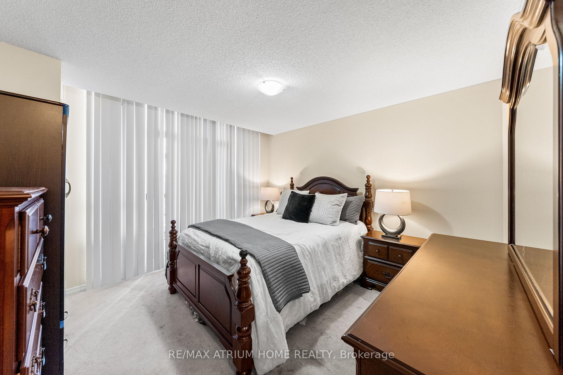 Photo 10 of Unit 317, 509 Beecroft Road, North York, Willowdale West — HOMEH