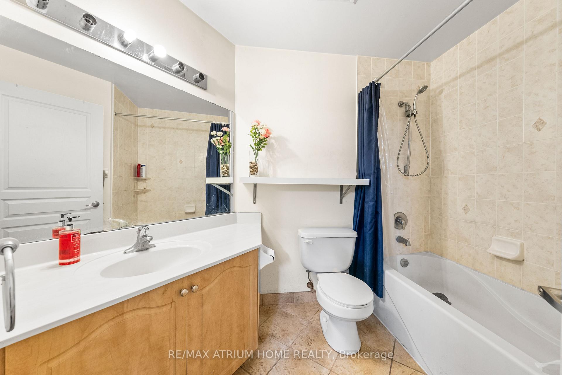 Photo 13 of Unit 317, 509 Beecroft Road, North York, Willowdale West — HOMEH