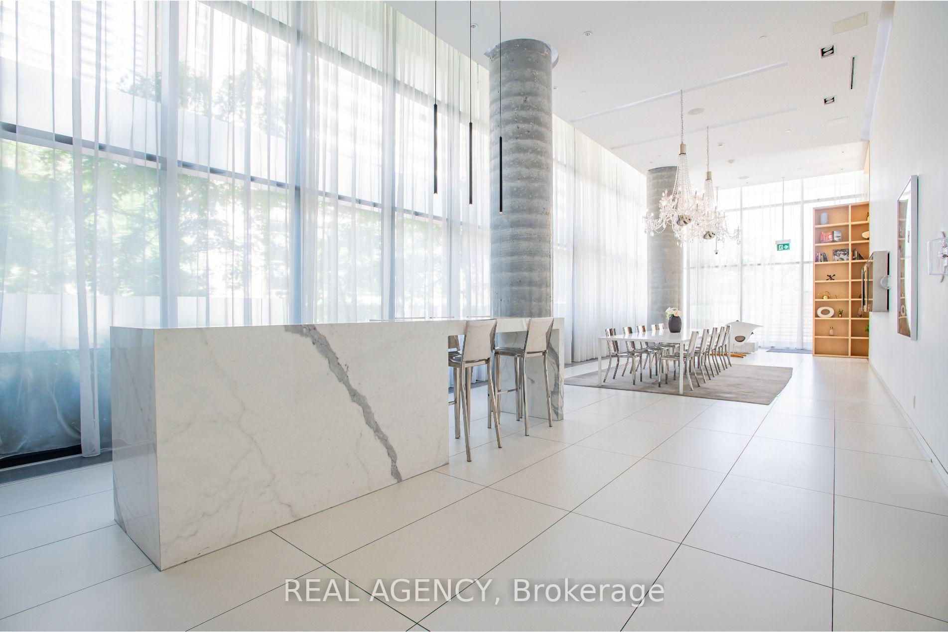 Photo 5 of Unit 2512, 185 Roehampton Avenue, Toronto, Mount Pleasant West — HOMEH