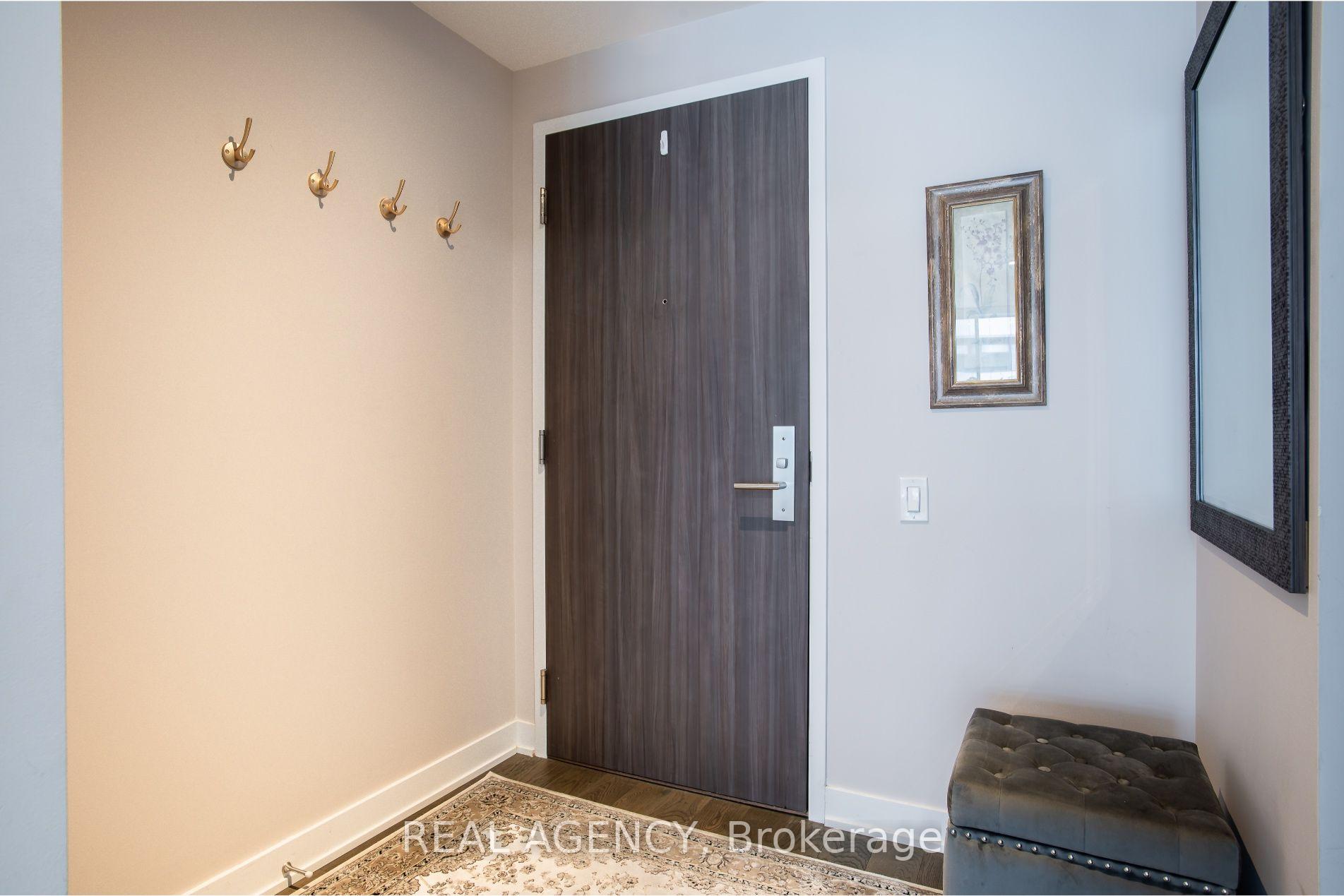 Photo 10 of Unit 2512, 185 Roehampton Avenue, Toronto, Mount Pleasant West — HOMEH