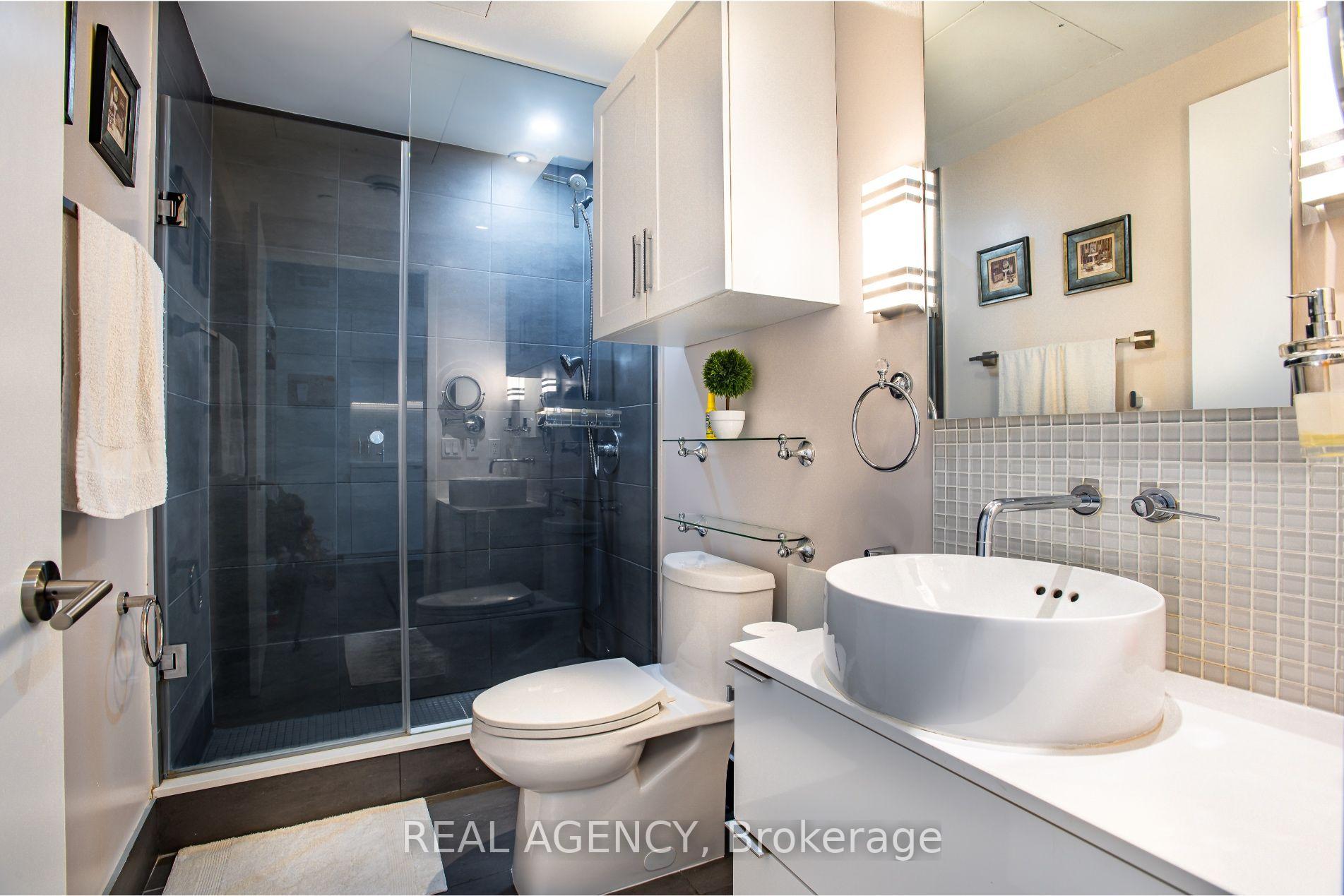 Photo 24 of Unit 2512, 185 Roehampton Avenue, Toronto, Mount Pleasant West — HOMEH