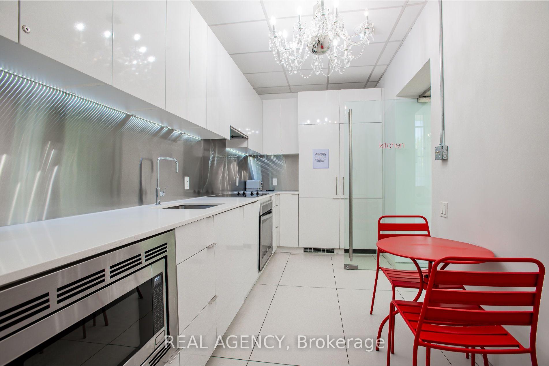 Photo 34 of Unit 2512, 185 Roehampton Avenue, Toronto, Mount Pleasant West — HOMEH