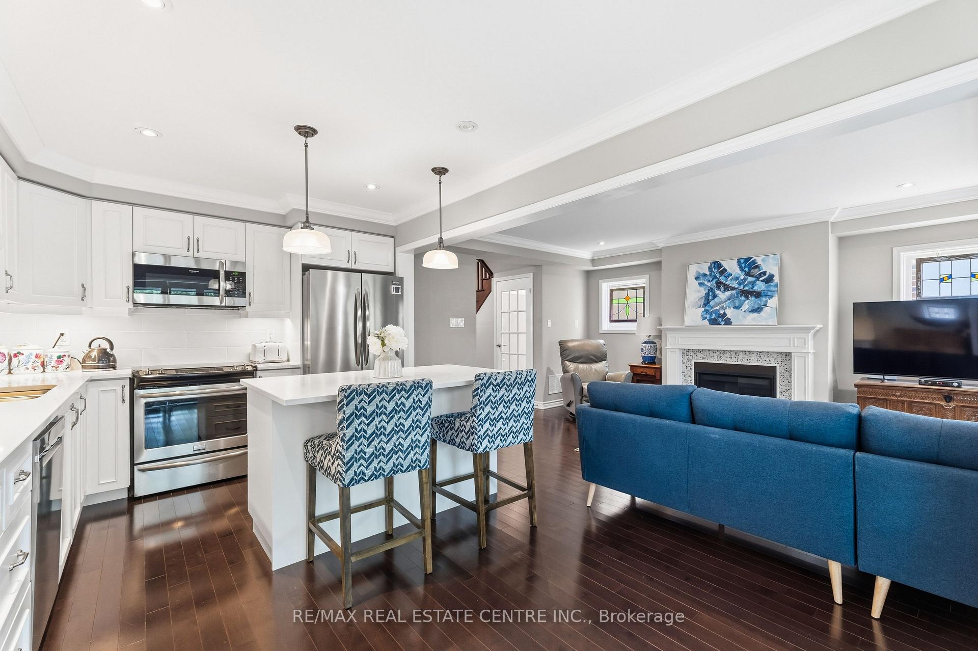 Photo 15 of Unit 33, 22 Spring Creek Drive, Hamilton, Waterdown — HOMEH