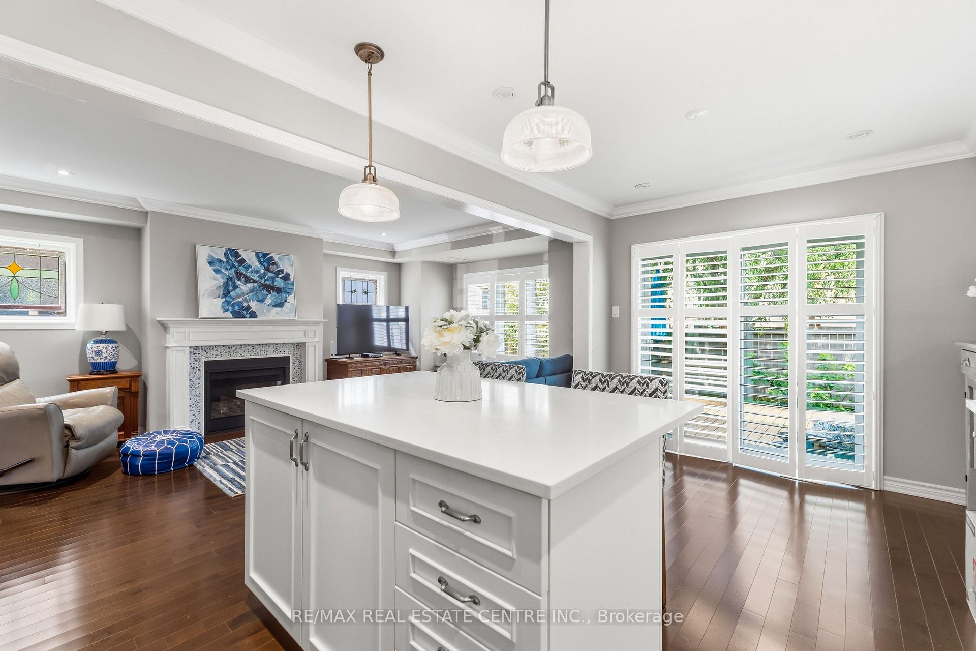 Photo 18 of Unit 33, 22 Spring Creek Drive, Hamilton, Waterdown — HOMEH