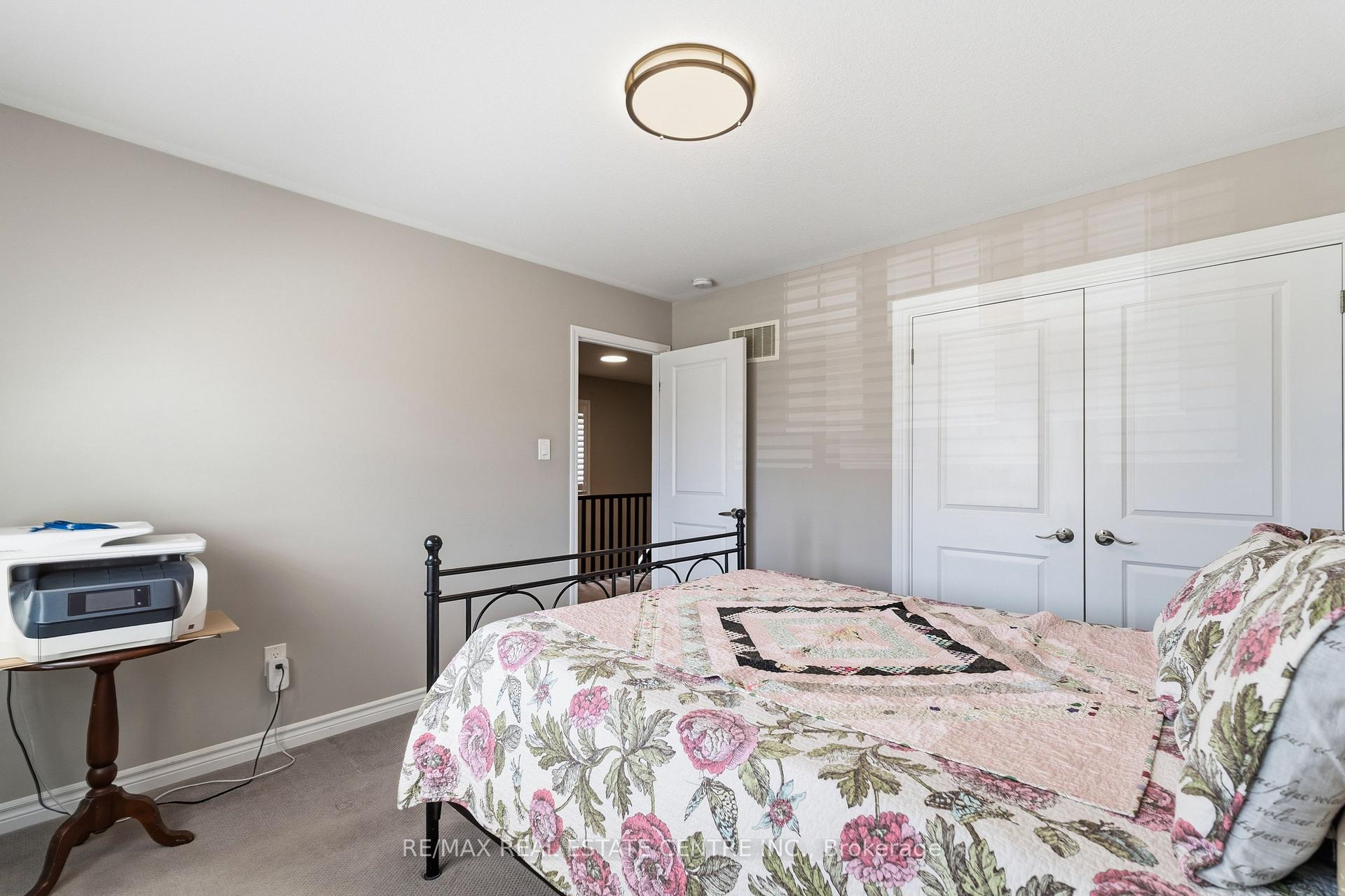 Photo 27 of Unit 33, 22 Spring Creek Drive, Hamilton, Waterdown — HOMEH