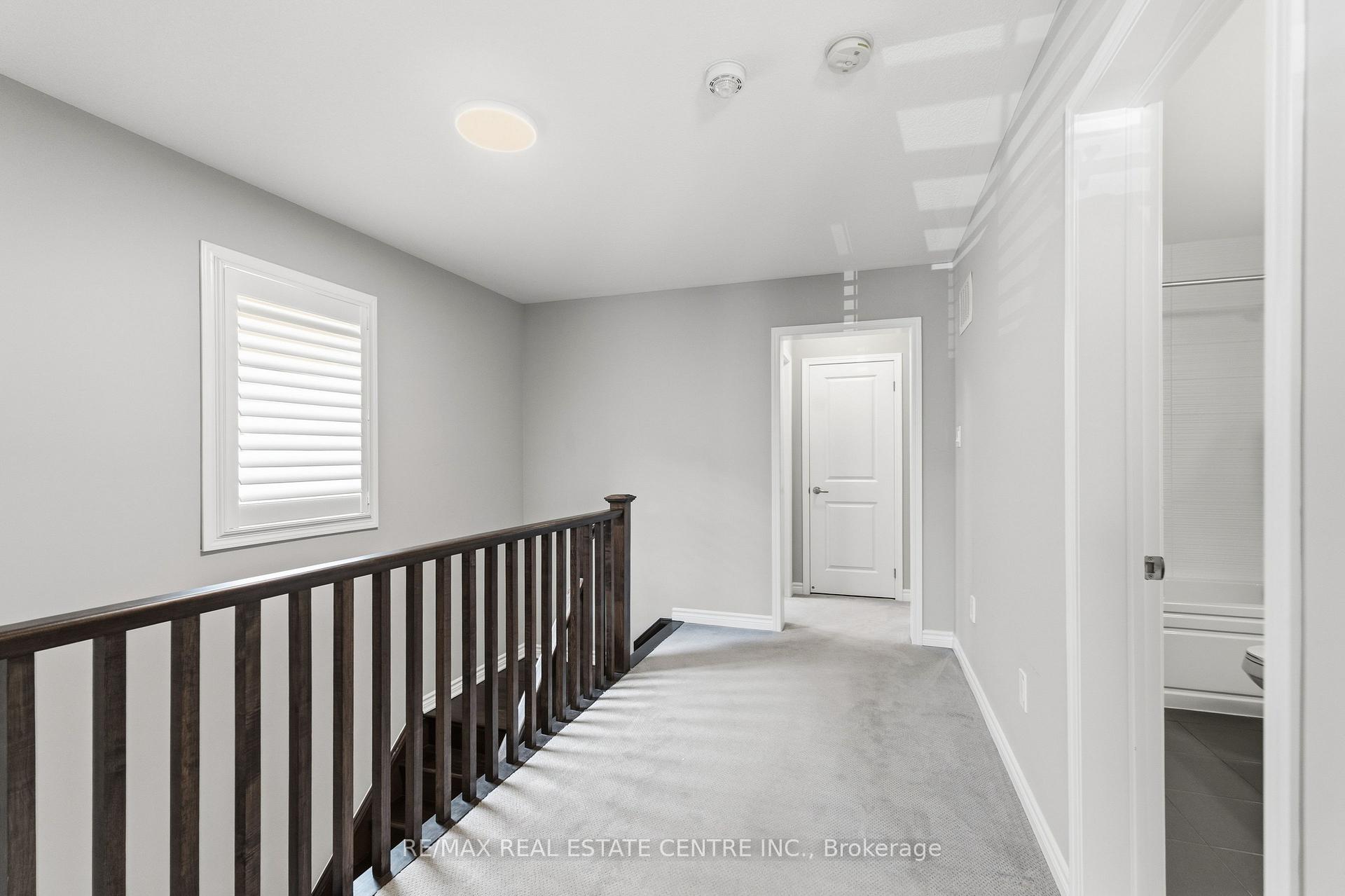 Photo 28 of Unit 33, 22 Spring Creek Drive, Hamilton, Waterdown — HOMEH