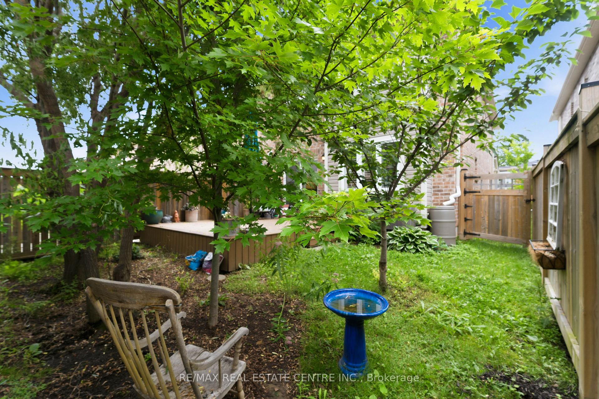 Photo 38 of Unit 33, 22 Spring Creek Drive, Hamilton, Waterdown — HOMEH