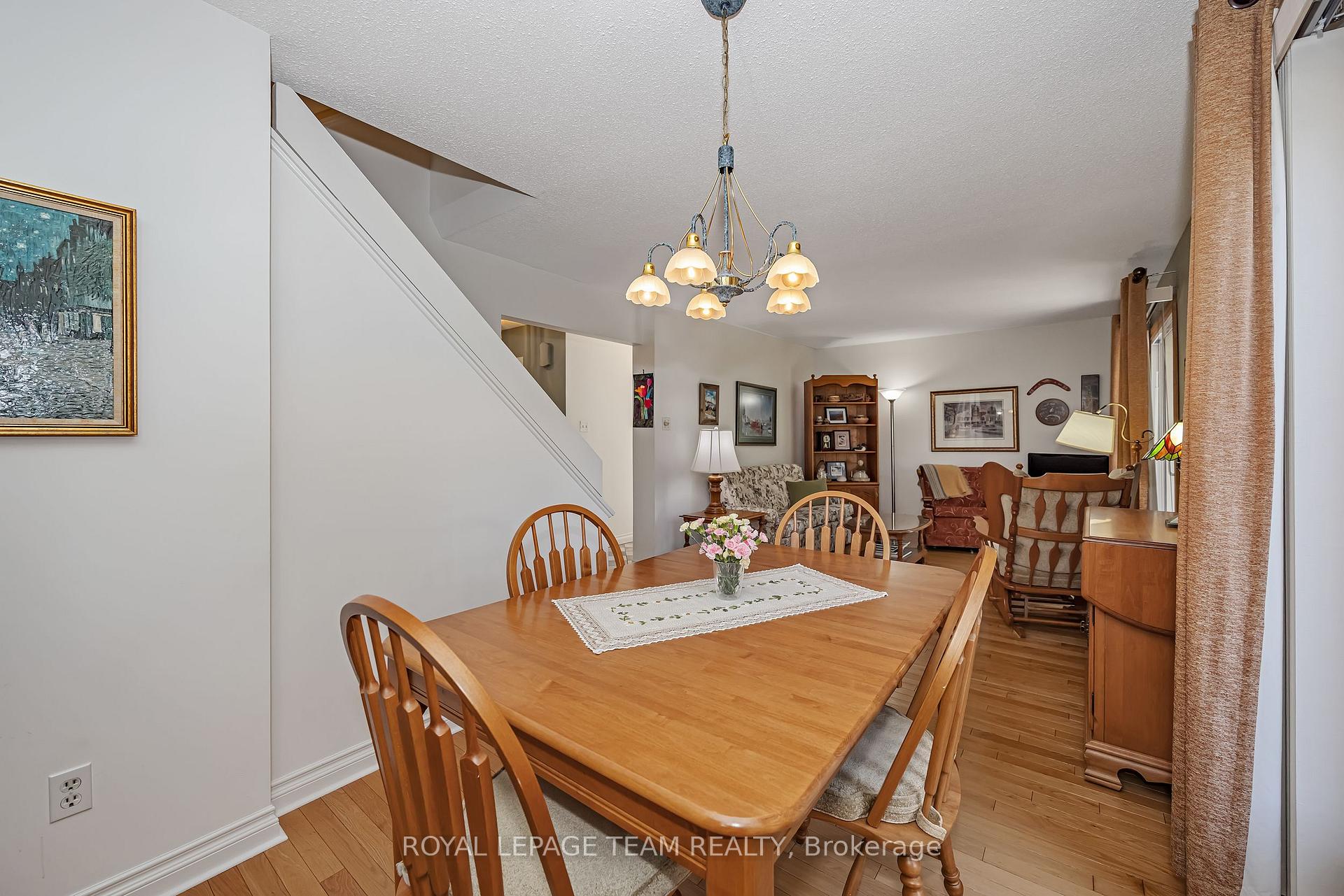 Photo 8 of 99 Melanie Crescent, Ottawa, Kanata - Glencairn/Hazeldean — HOMEH