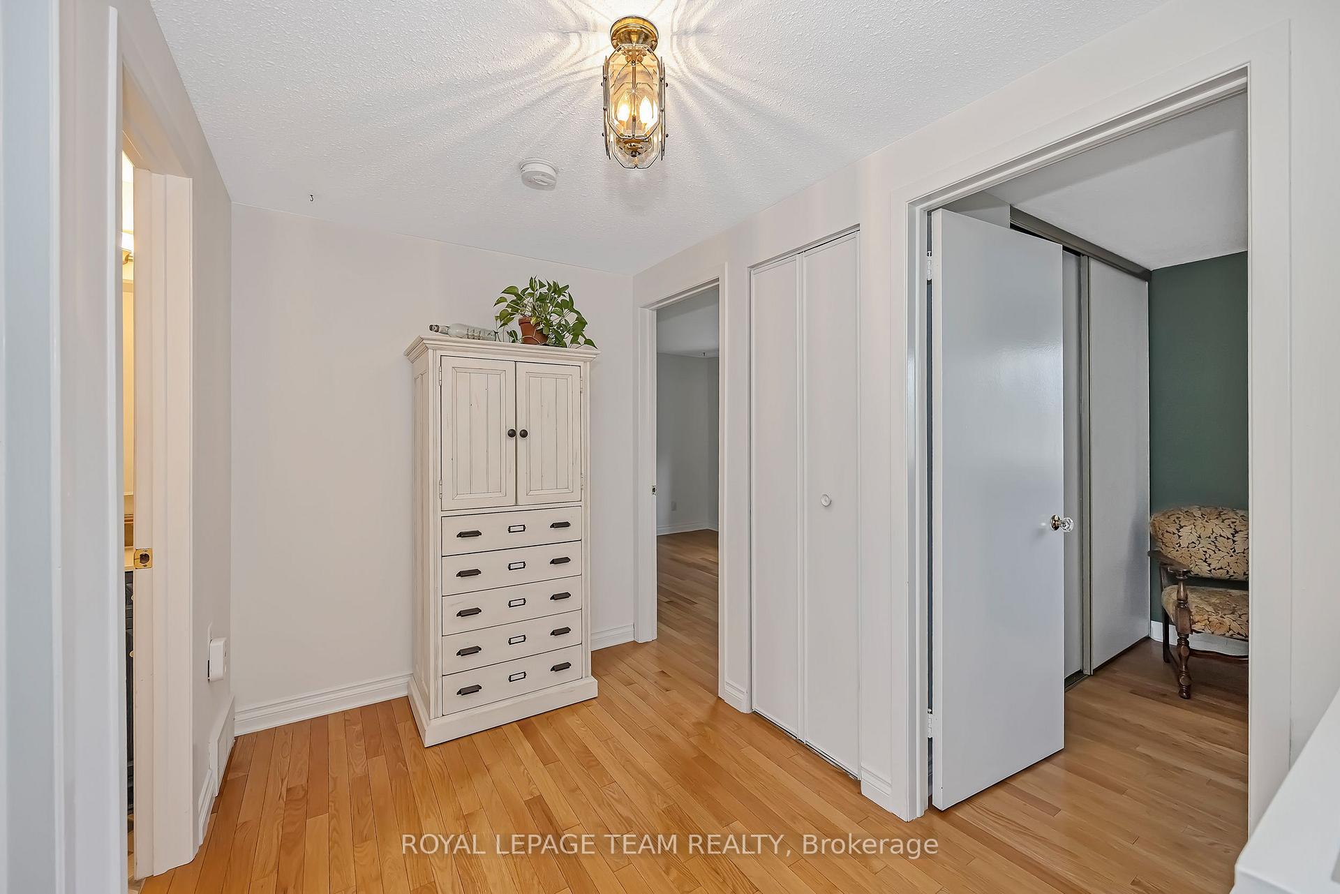 Photo 9 of 99 Melanie Crescent, Ottawa, Kanata - Glencairn/Hazeldean — HOMEH