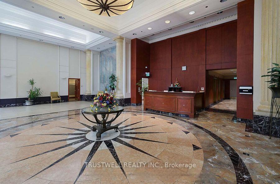 Photo 6 of Unit 1509, 8 Lee Centre Drive, Scarborough, Woburn — HOMEH