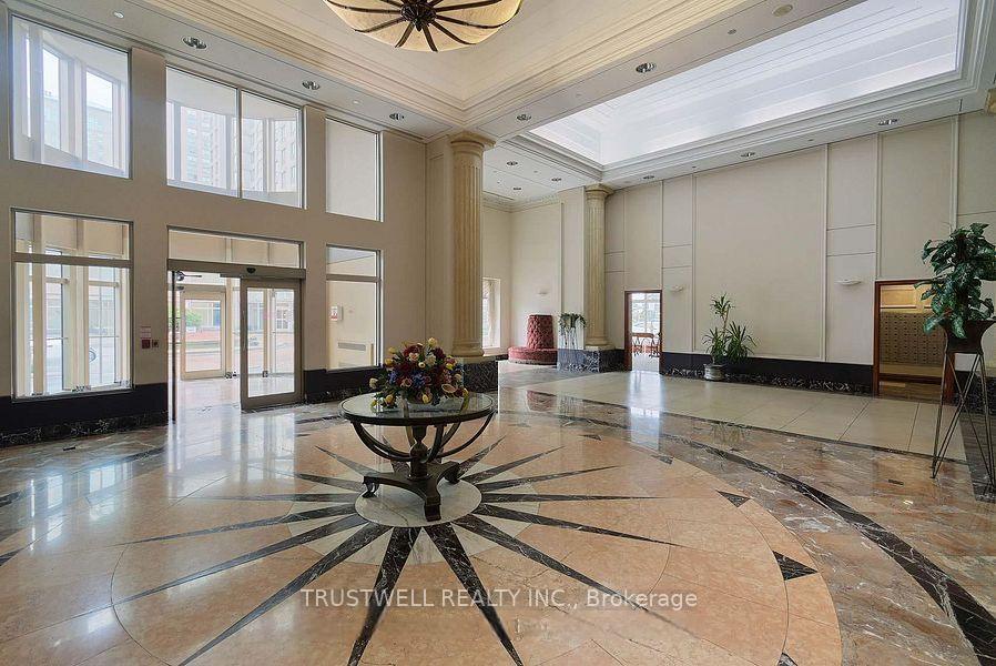 Photo 7 of Unit 1509, 8 Lee Centre Drive, Scarborough, Woburn — HOMEH