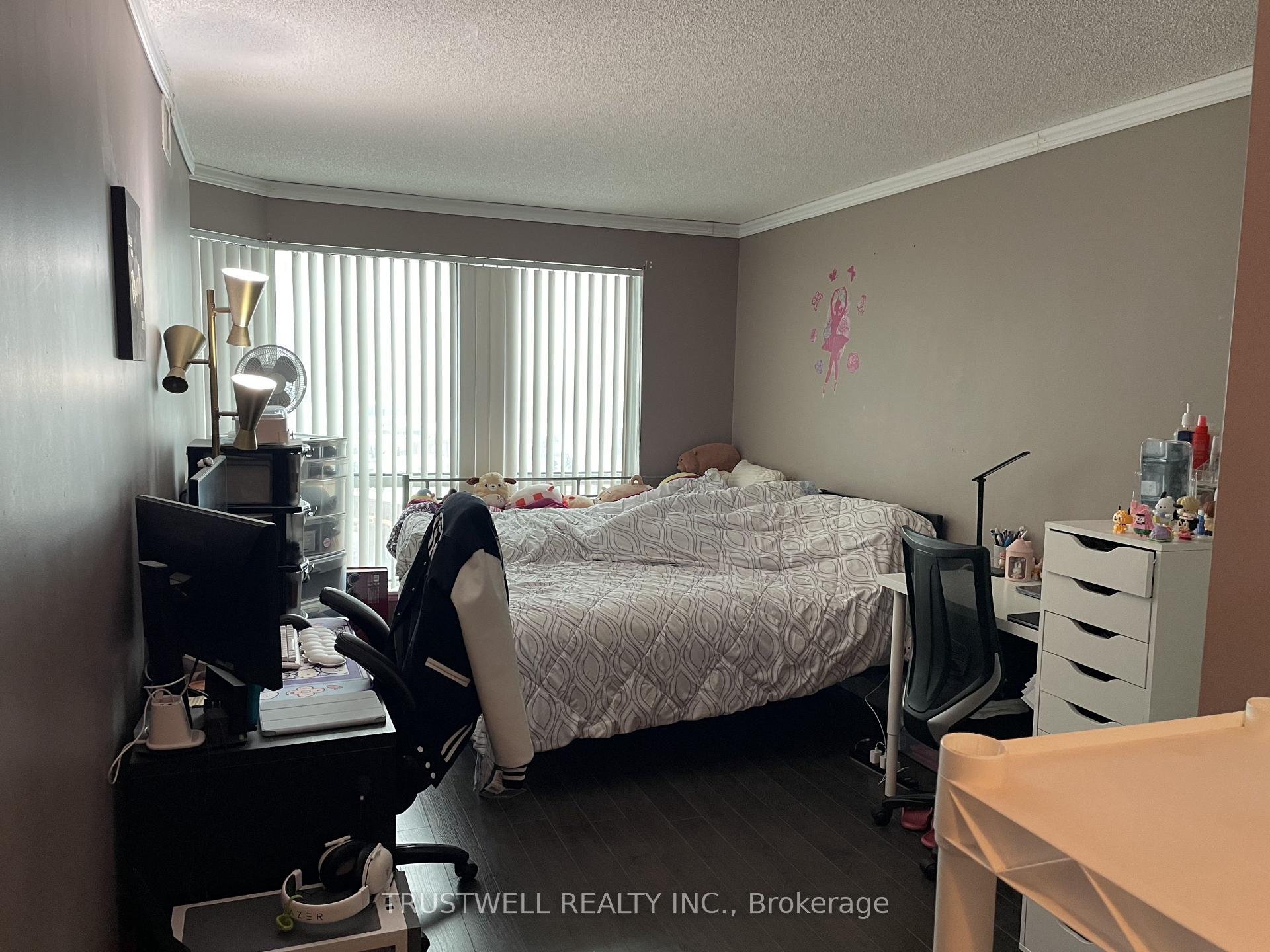 Photo 17 of Unit 1509, 8 Lee Centre Drive, Scarborough, Woburn — HOMEH