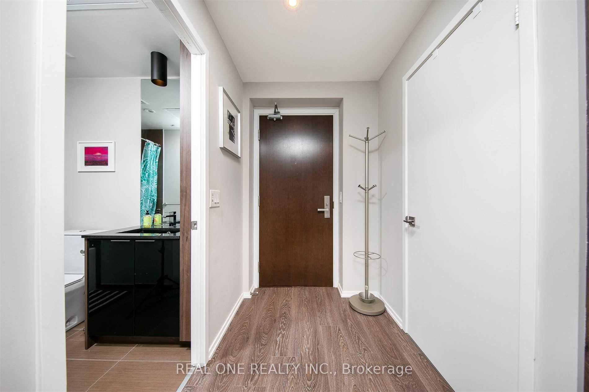 Photo 2 of Unit 4109, 70 Temperance Street, Toronto, Bay Street Corridor — HOMEH