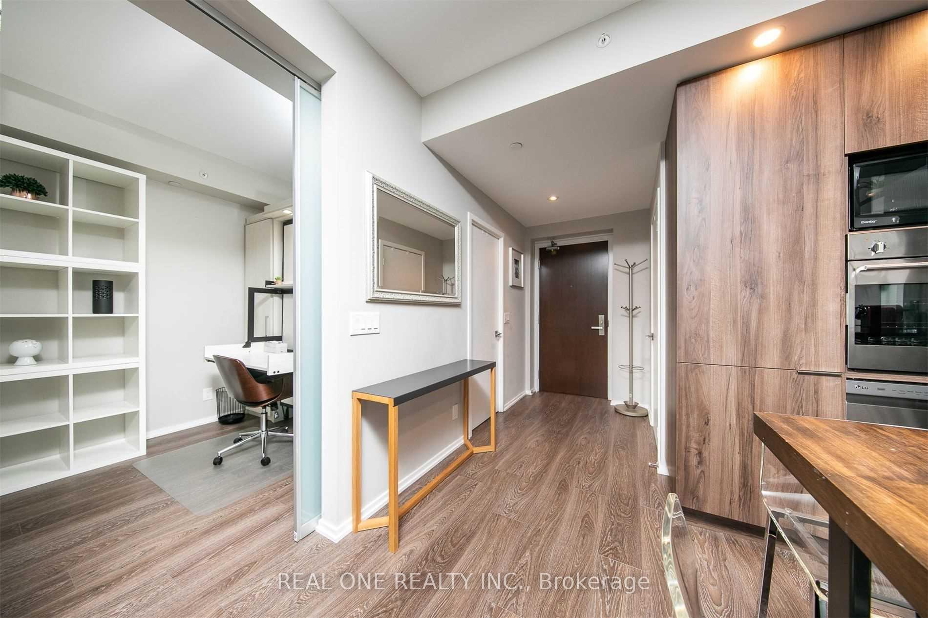 Photo 3 of Unit 4109, 70 Temperance Street, Toronto, Bay Street Corridor — HOMEH