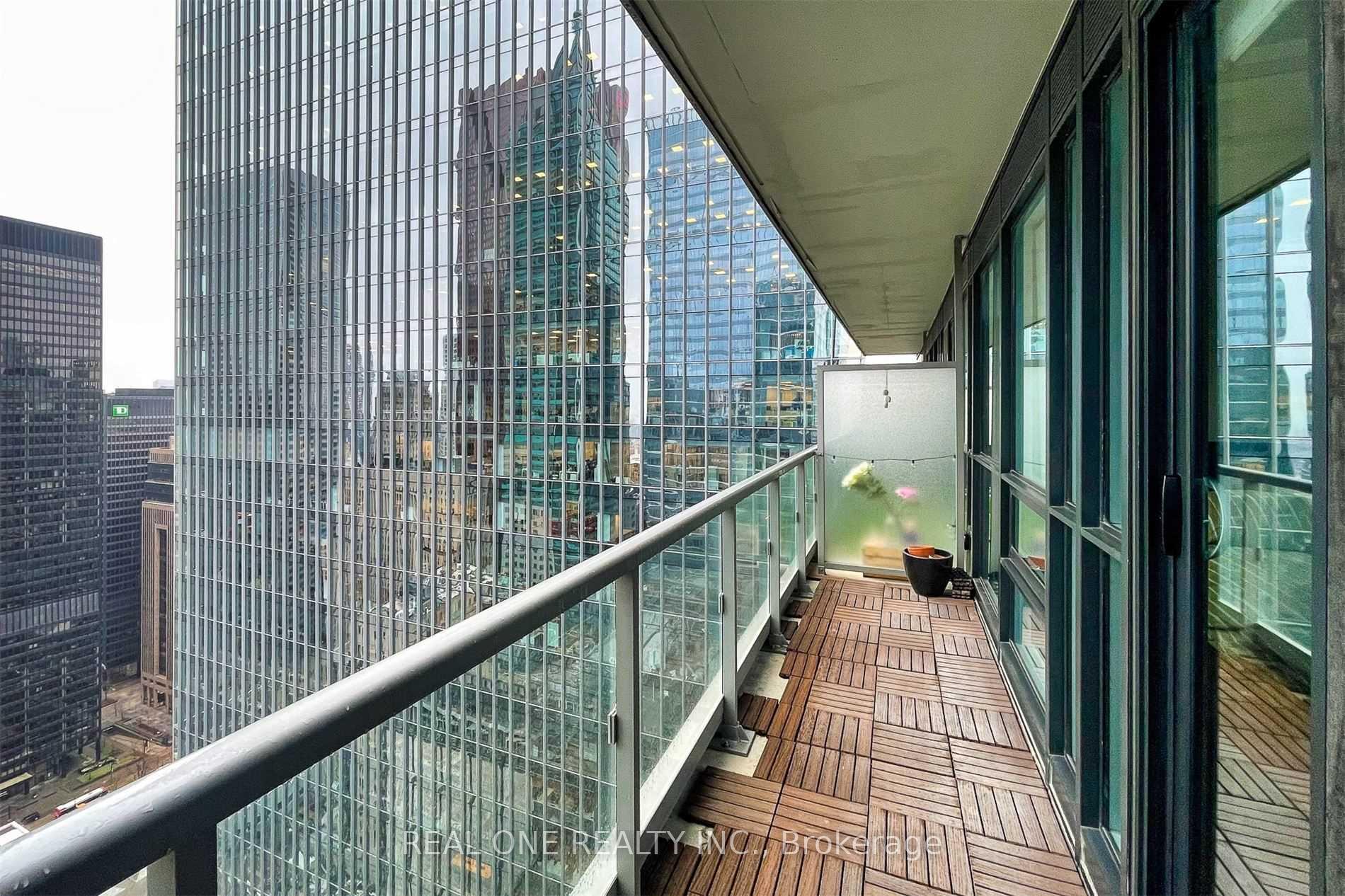 Photo 18 of Unit 4109, 70 Temperance Street, Toronto, Bay Street Corridor — HOMEH
