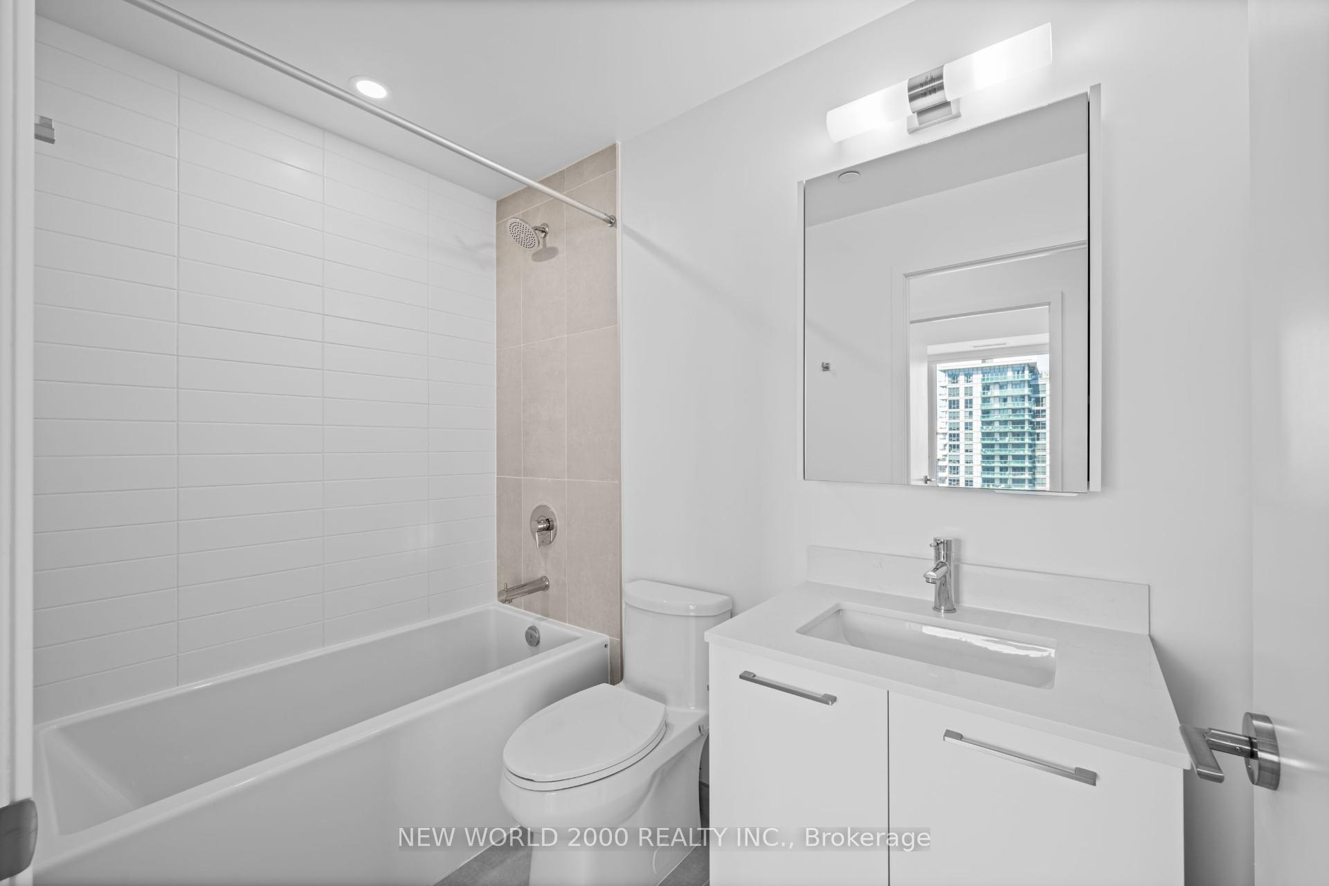 Photo 9 of Unit 1512, 101 Roehampton Avenue, Toronto, Mount Pleasant West — HOMEH