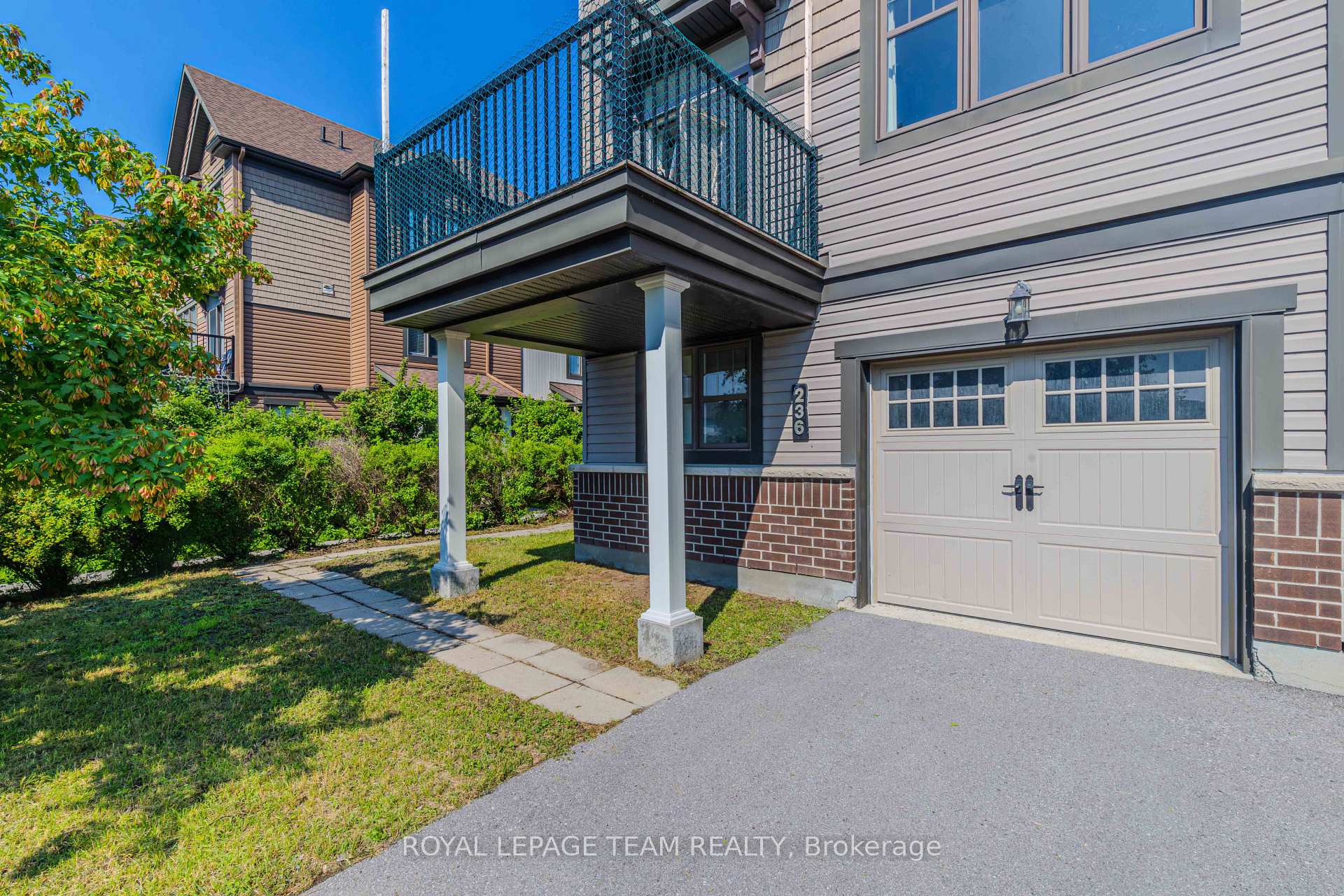 Photo 3 of 236 Halyard Way, Ottawa, Kanata - Kanata Lakes/Heritage Hills — HOMEH