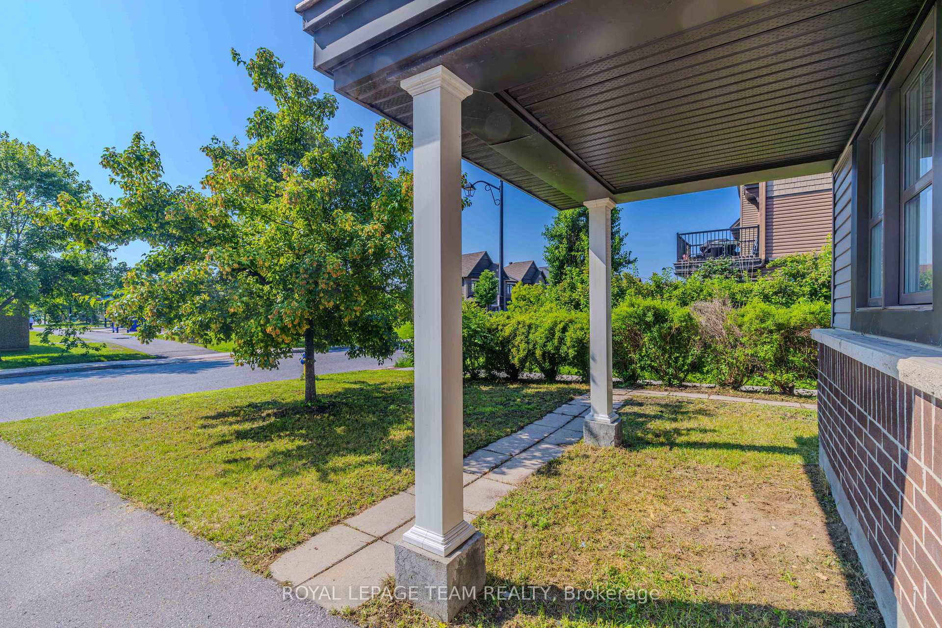 Photo 4 of 236 Halyard Way, Ottawa, Kanata - Kanata Lakes/Heritage Hills — HOMEH