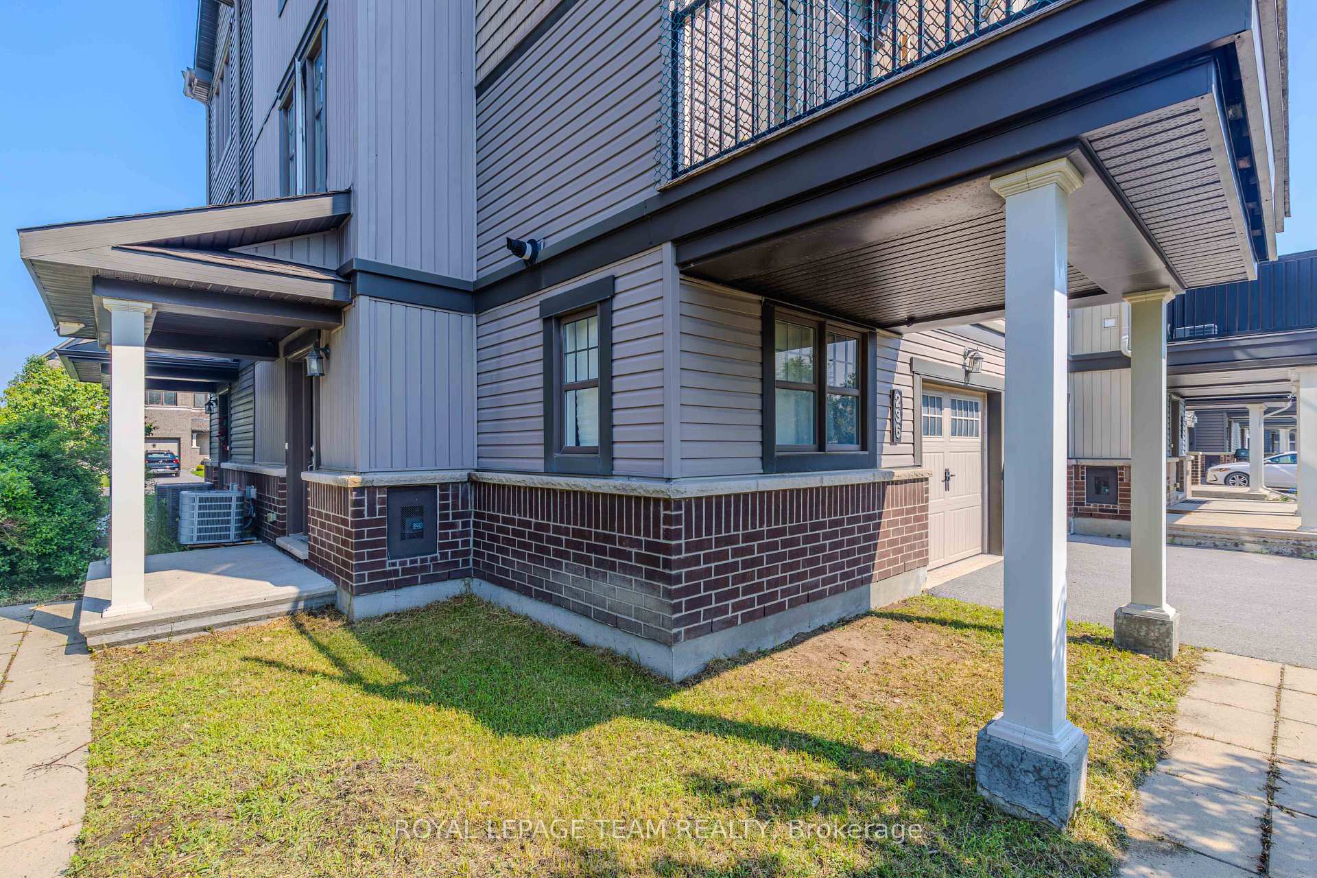 Photo 5 of 236 Halyard Way, Ottawa, Kanata - Kanata Lakes/Heritage Hills — HOMEH