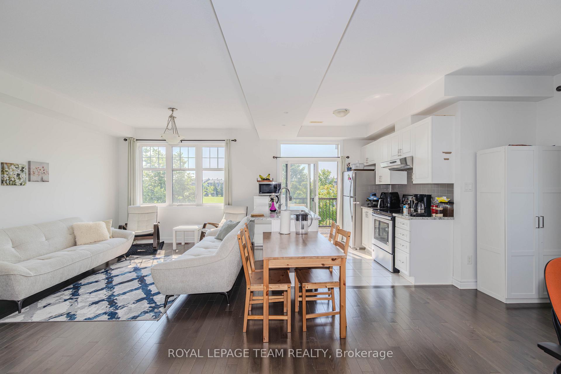 Photo 11 of 236 Halyard Way, Ottawa, Kanata - Kanata Lakes/Heritage Hills — HOMEH