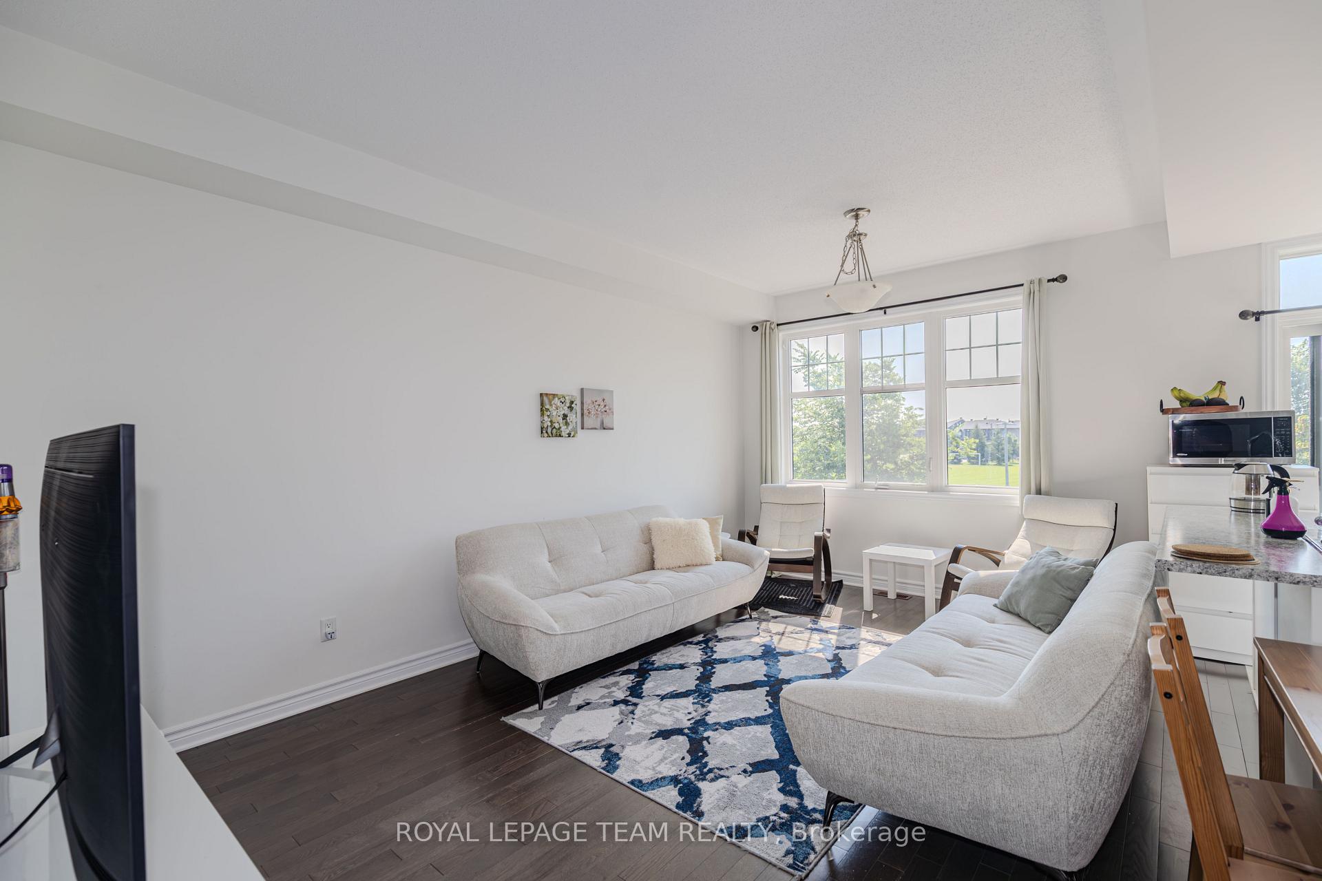Photo 12 of 236 Halyard Way, Ottawa, Kanata - Kanata Lakes/Heritage Hills — HOMEH