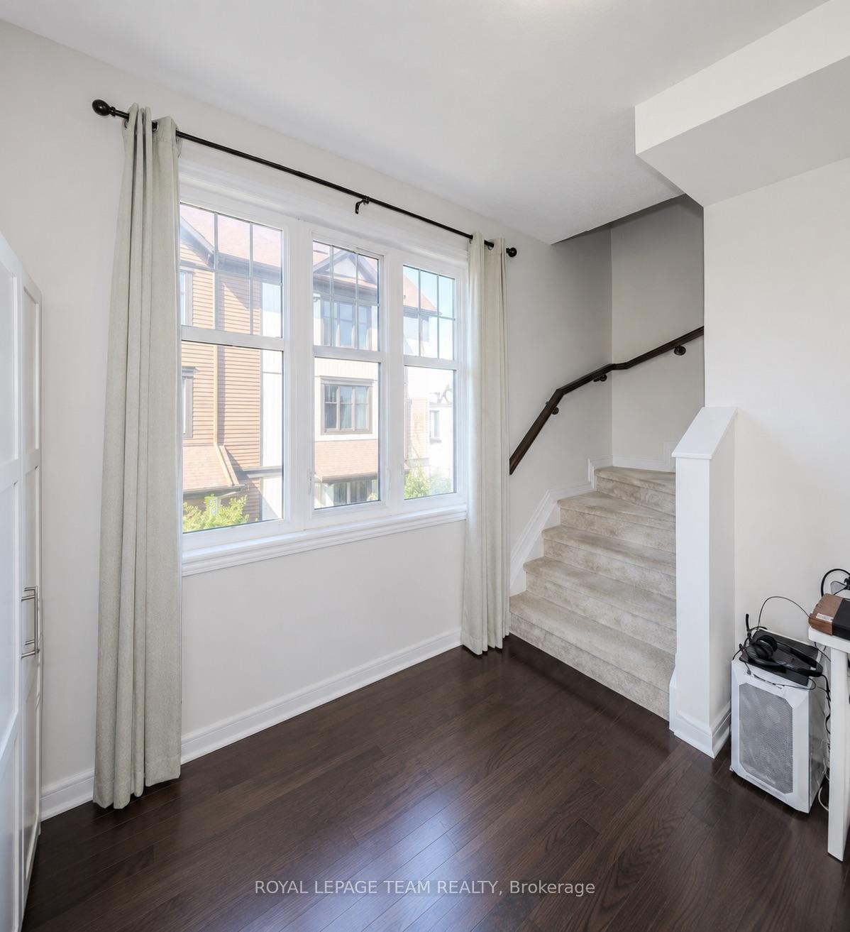 Photo 25 of 236 Halyard Way, Ottawa, Kanata - Kanata Lakes/Heritage Hills — HOMEH