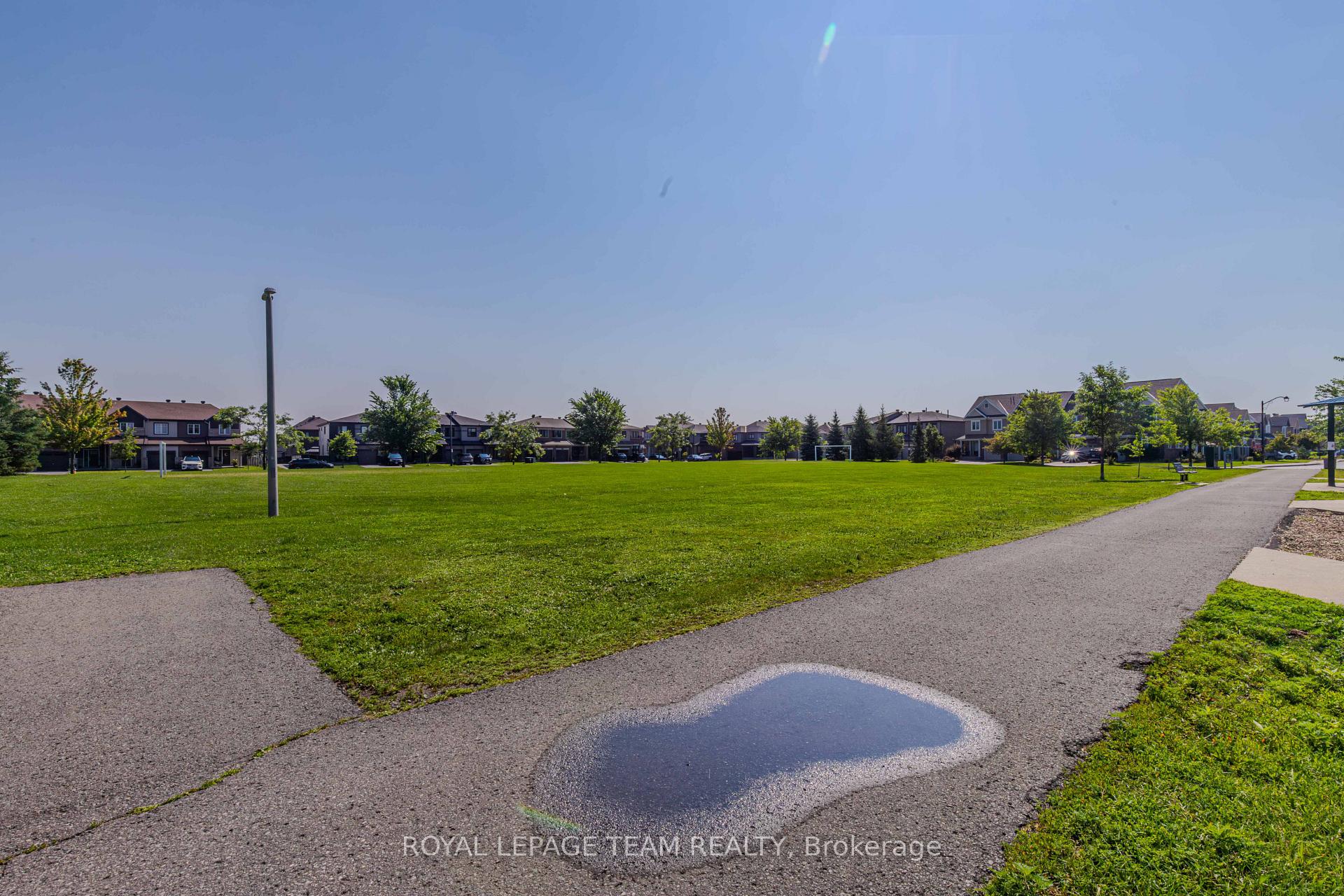 Photo 38 of 236 Halyard Way, Ottawa, Kanata - Kanata Lakes/Heritage Hills — HOMEH